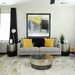 Ev, Family Friendly, Close To Downtown